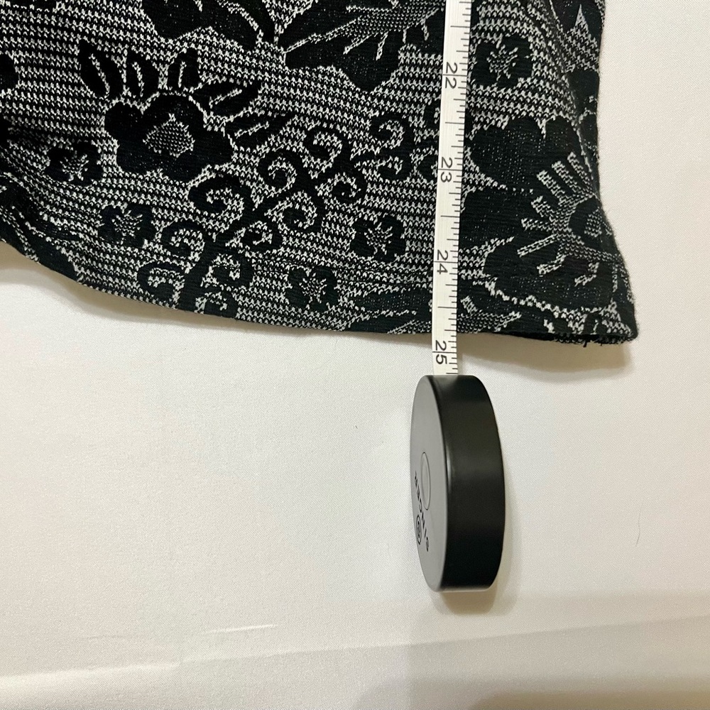 NWT - Jessica Simpson Floral Sundress - Black and Cream - Size Small - Picture 11 of 13